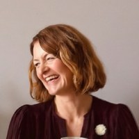 Victoria Bond